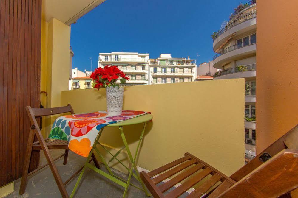 Blue Lagon Five Stars Holiday House Nice Dış mekan fotoğraf