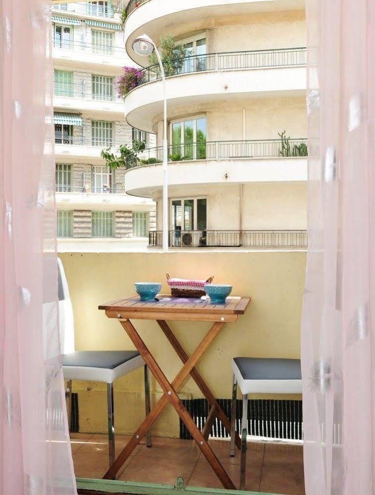 Blue Lagon Five Stars Holiday House Nice Dış mekan fotoğraf