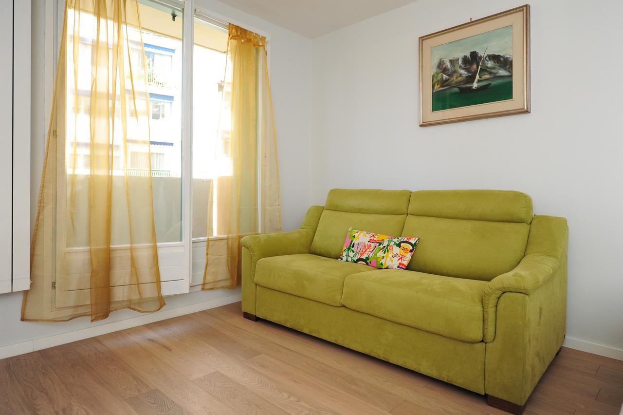 Blue Lagon Five Stars Holiday House Nice Dış mekan fotoğraf